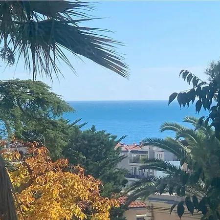 Villa Rooftop Villa, Center, Access Niza