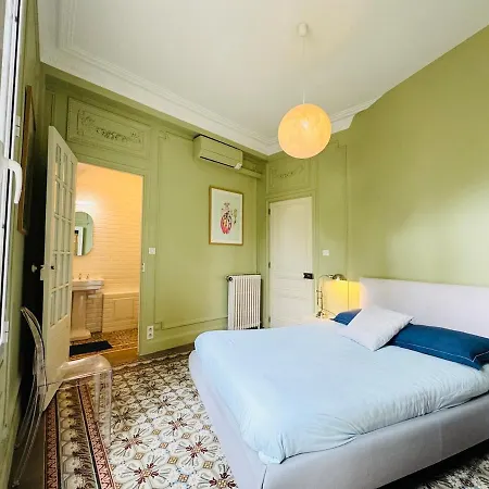 Rooftop Villa, Center, Access Villa